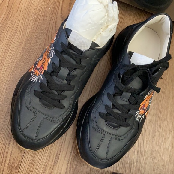 Men’s Gucci Sneaker - Picture 6 of 14